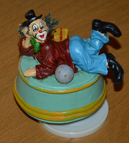 Alte spieluhr mit - spieluhr, clown